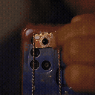 Collar Proyector de Fotos – Tus Recuerdos en Luz